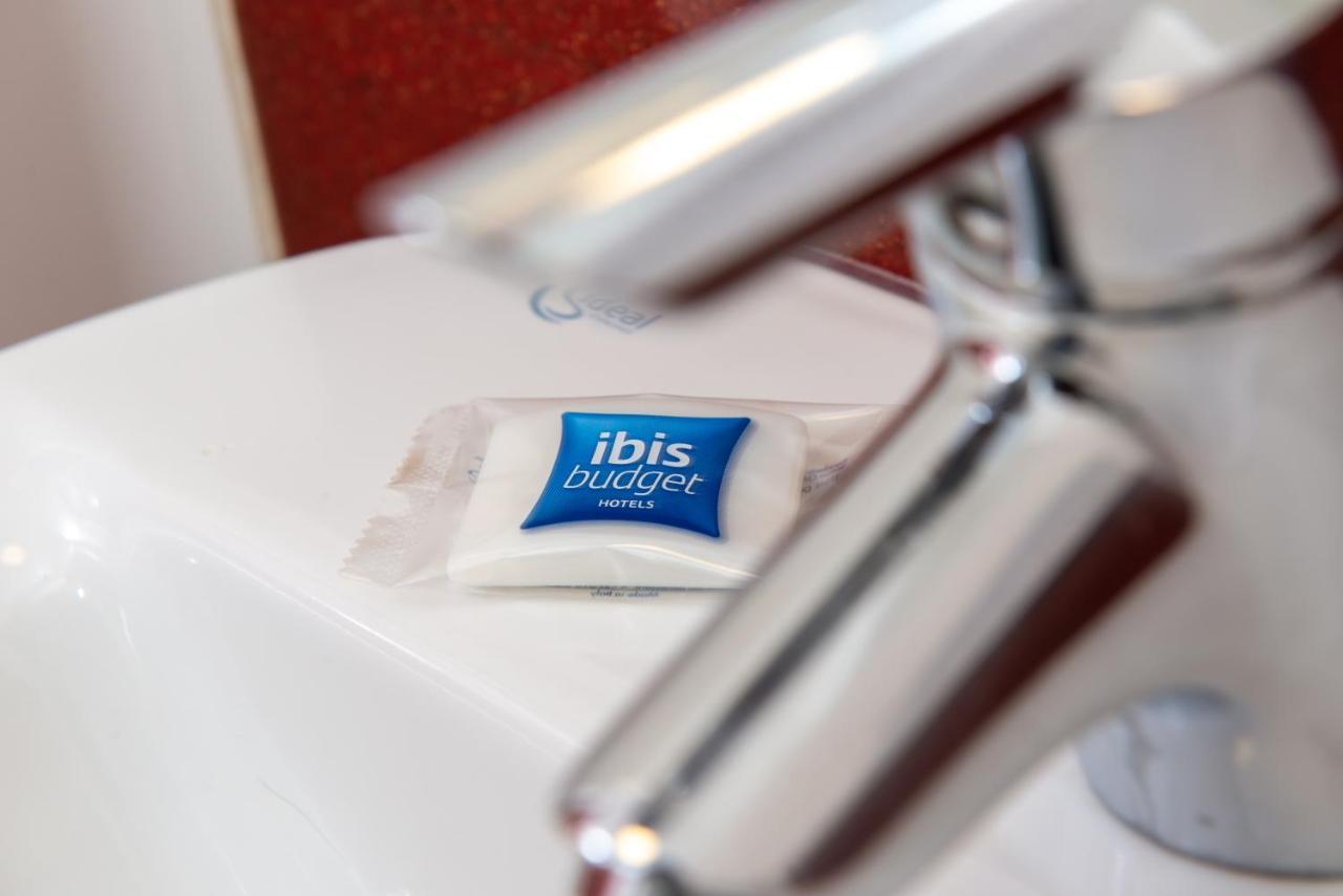 Ibis Budget Stansted Bishops Stortford Birchanger Екстер'єр фото